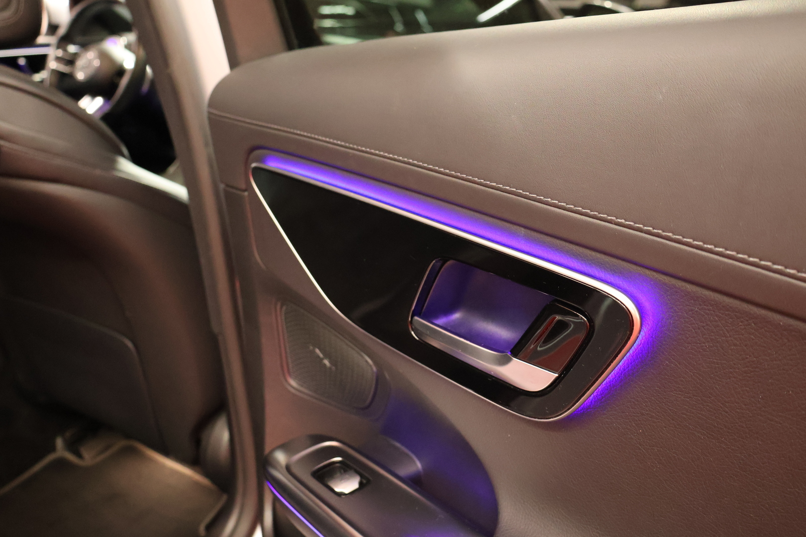 MERCEDES-BENZ C 2022