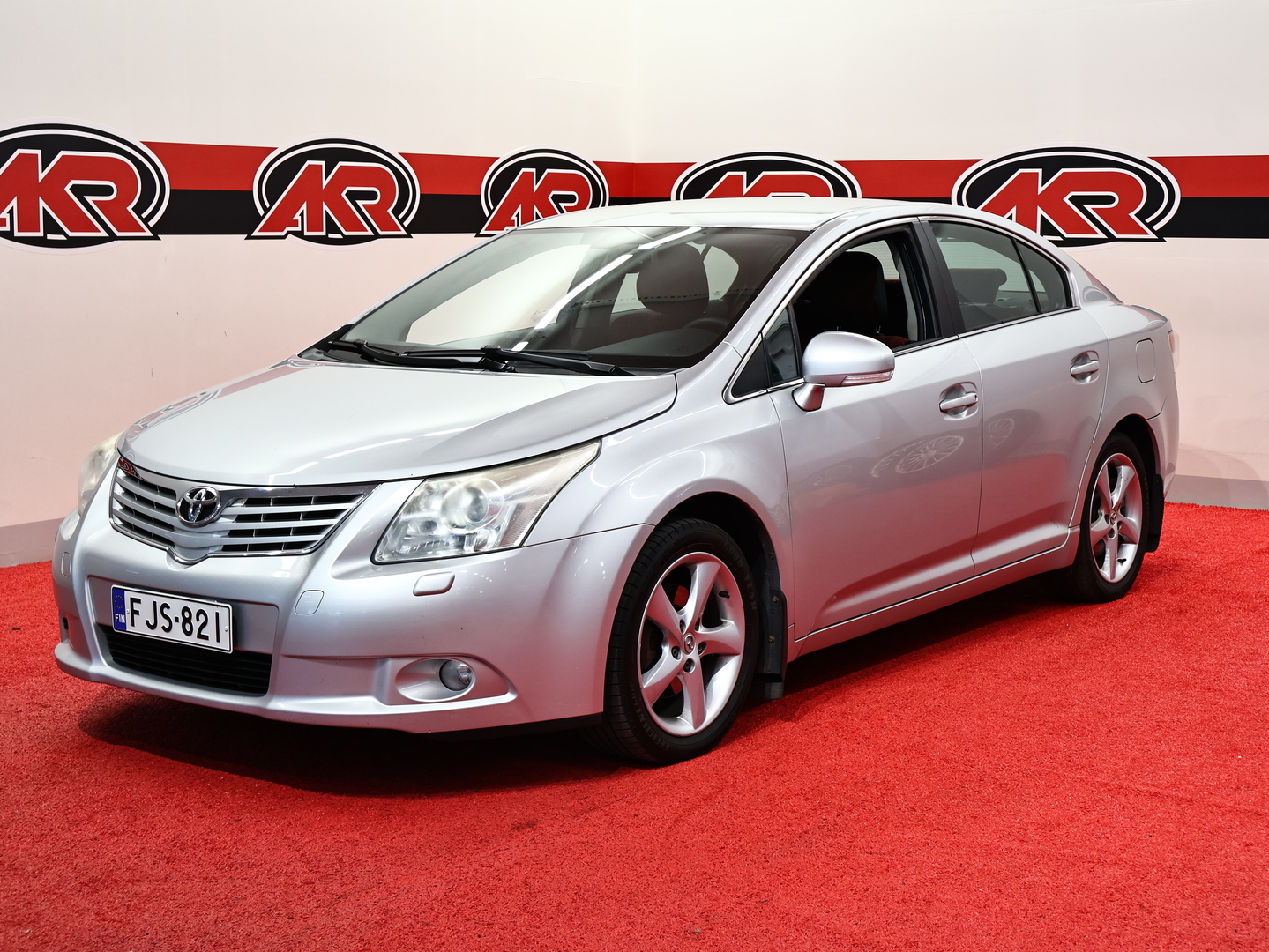 TOYOTA Avensis 2010