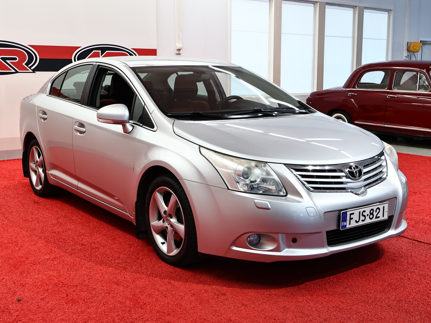 TOYOTA Avensis 2010