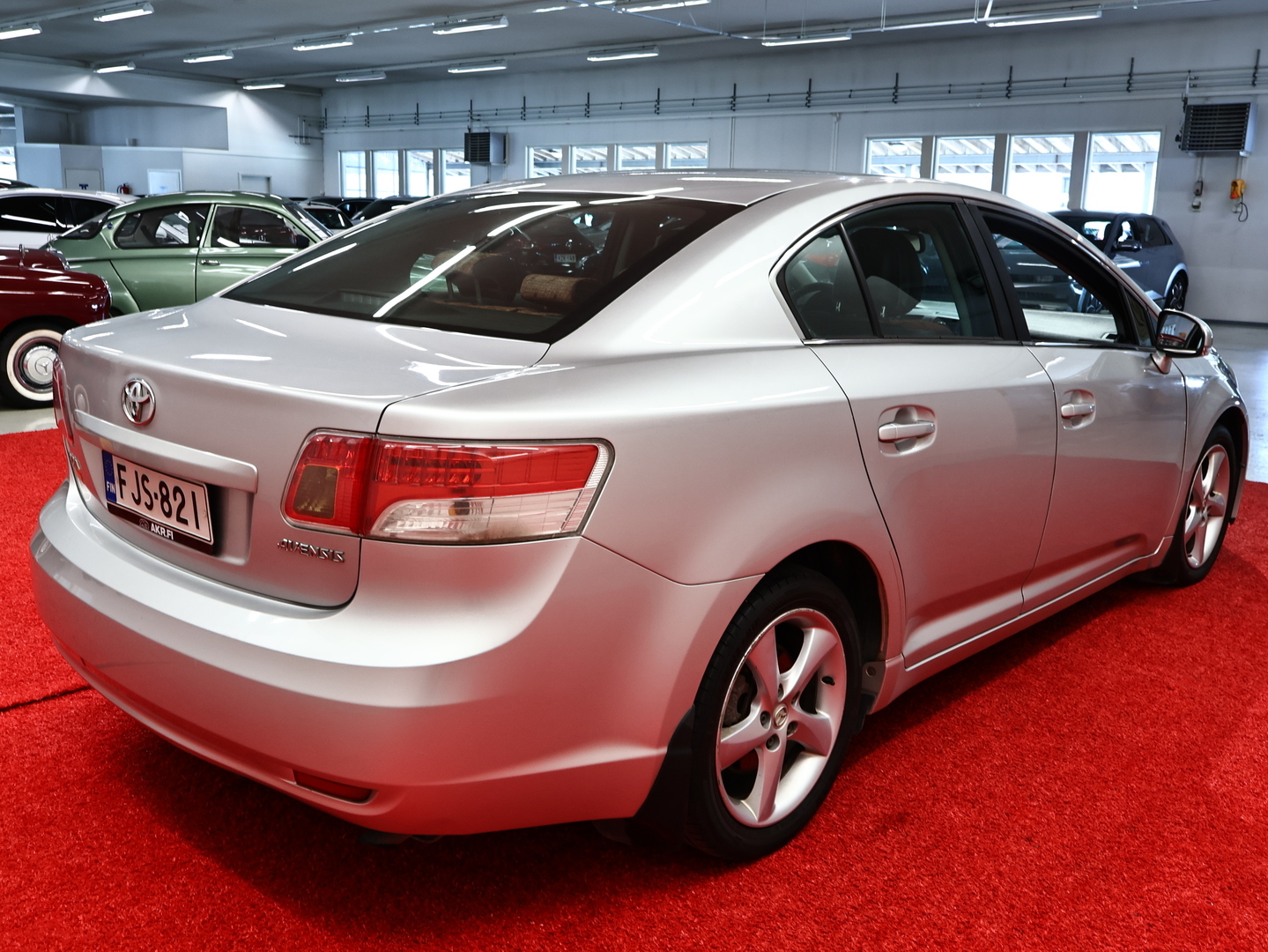 TOYOTA Avensis 2010