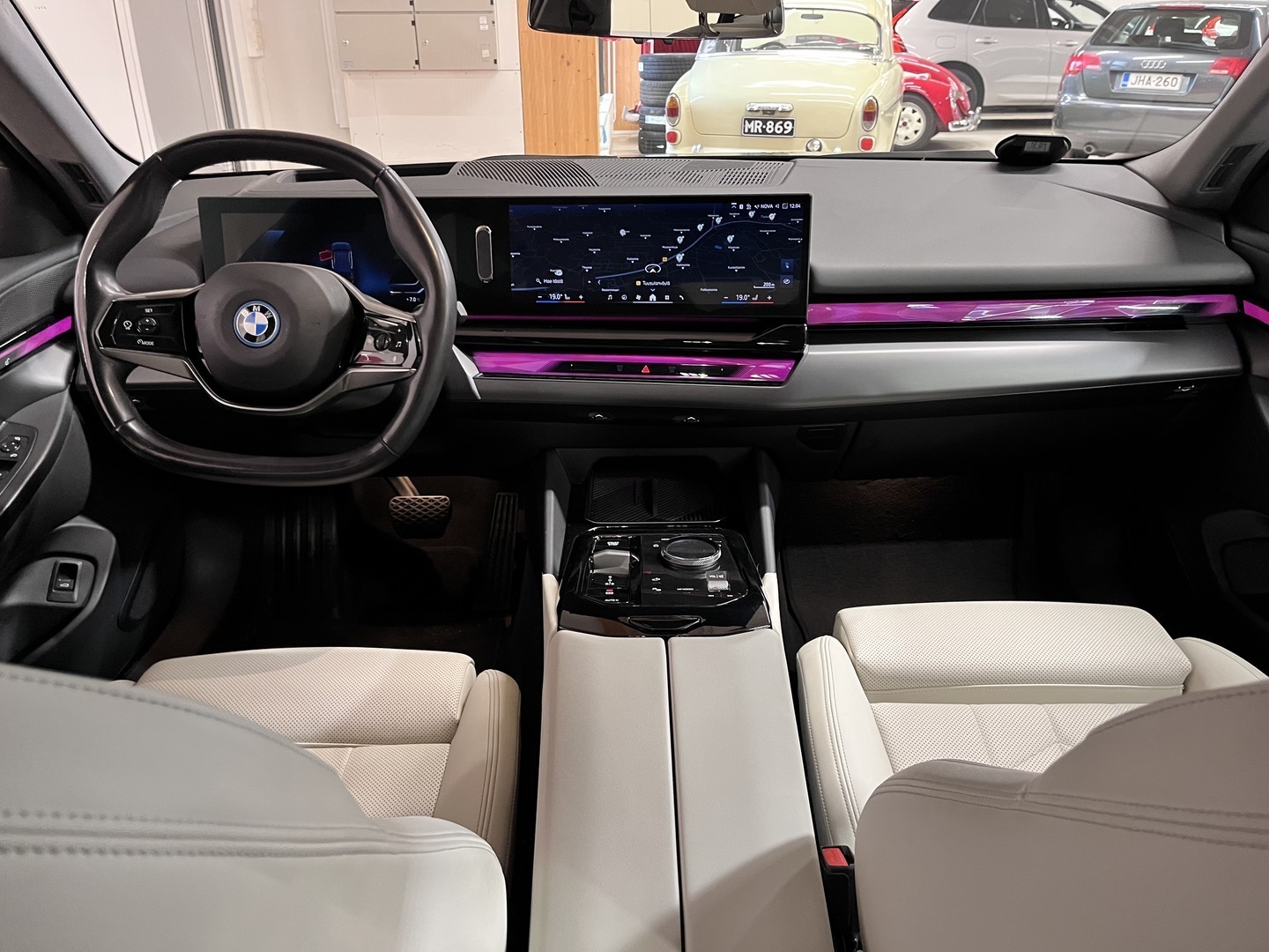 BMW i5 2024