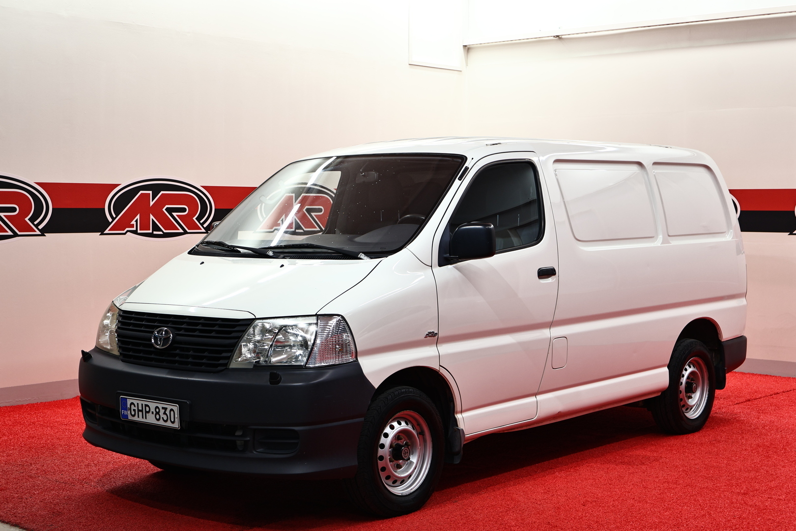 TOYOTA Hiace 2008