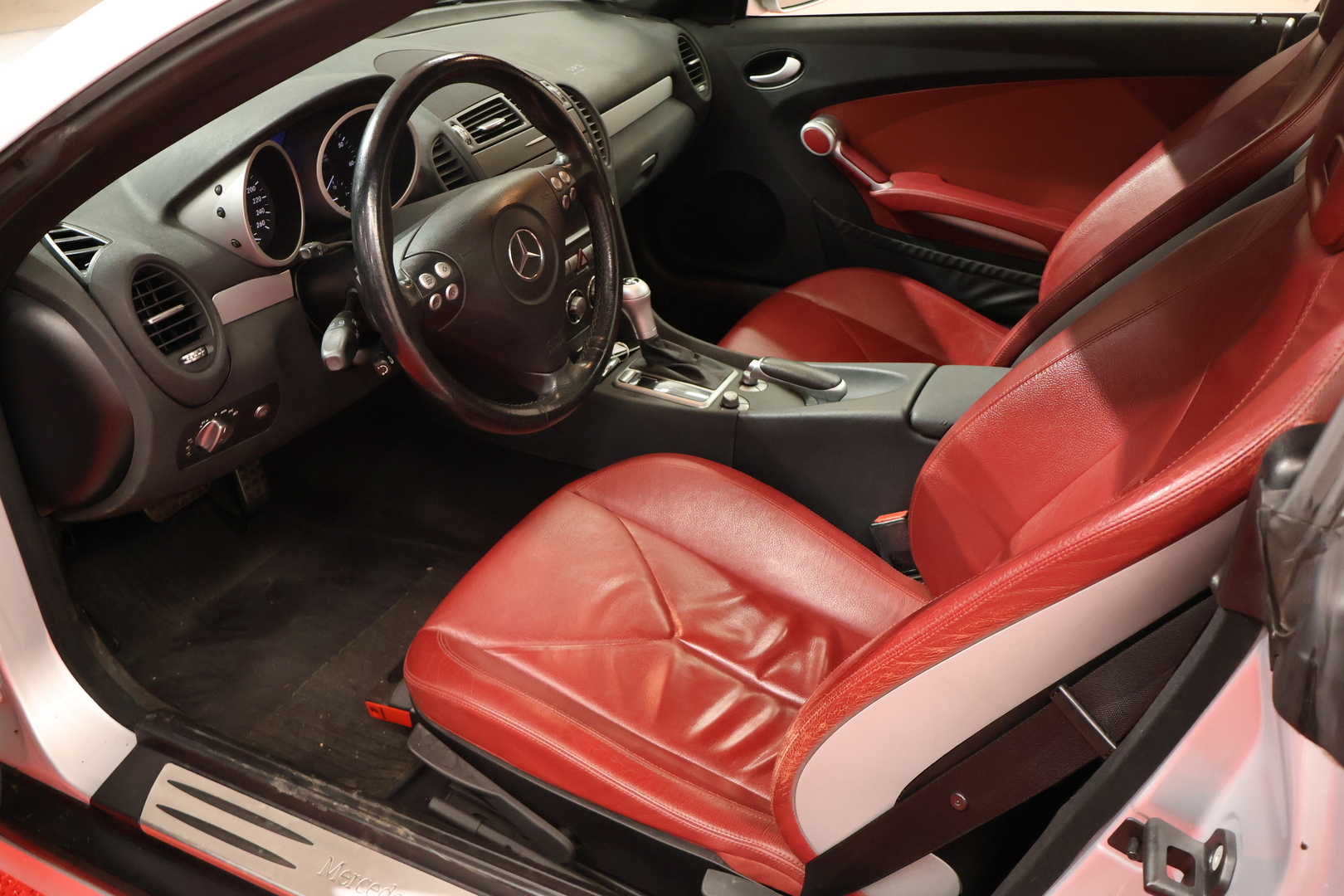 MERCEDES-BENZ SLK 2005