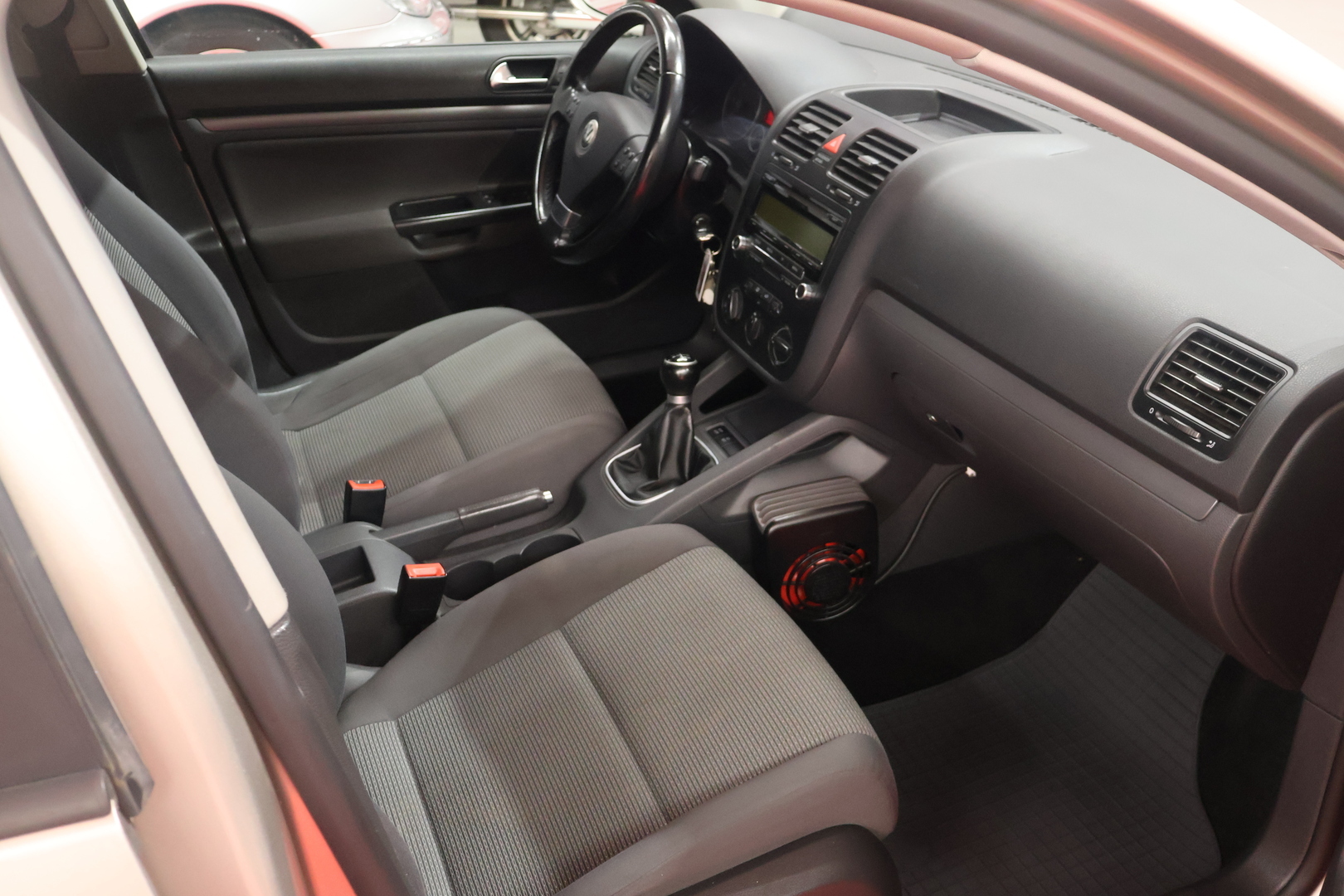 VOLKSWAGEN Jetta 2009