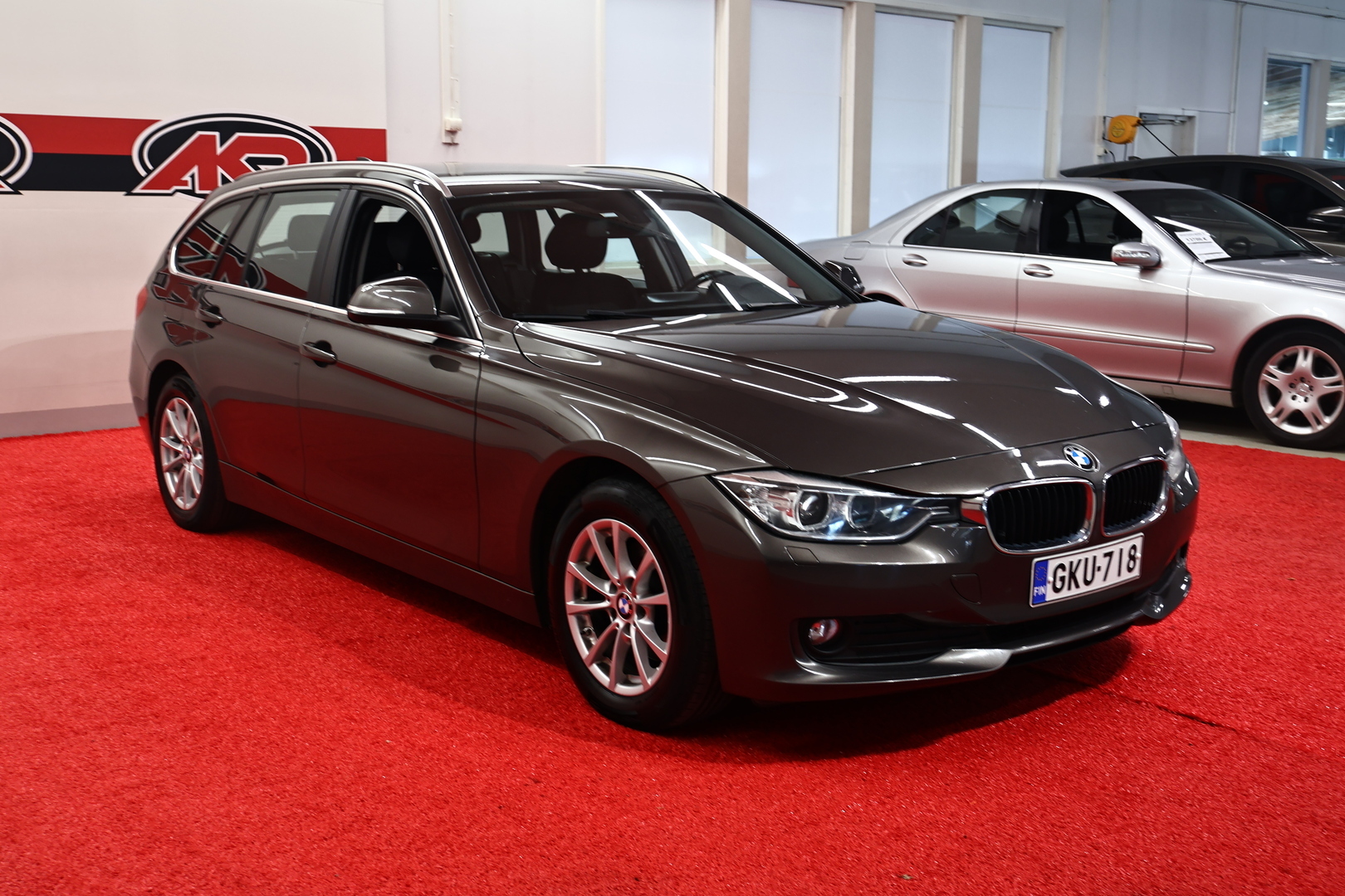 BMW 320 2013