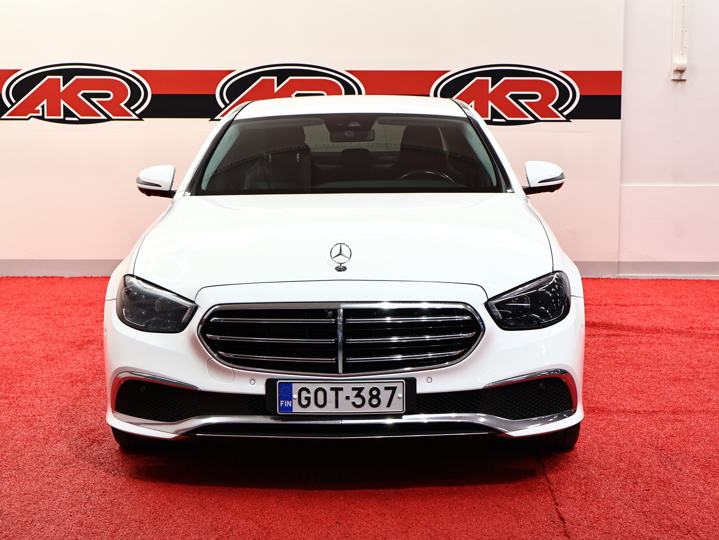 MERCEDES-BENZ E 2021