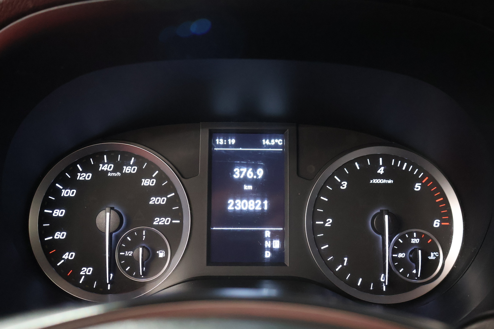 MERCEDES-BENZ Vito 2022