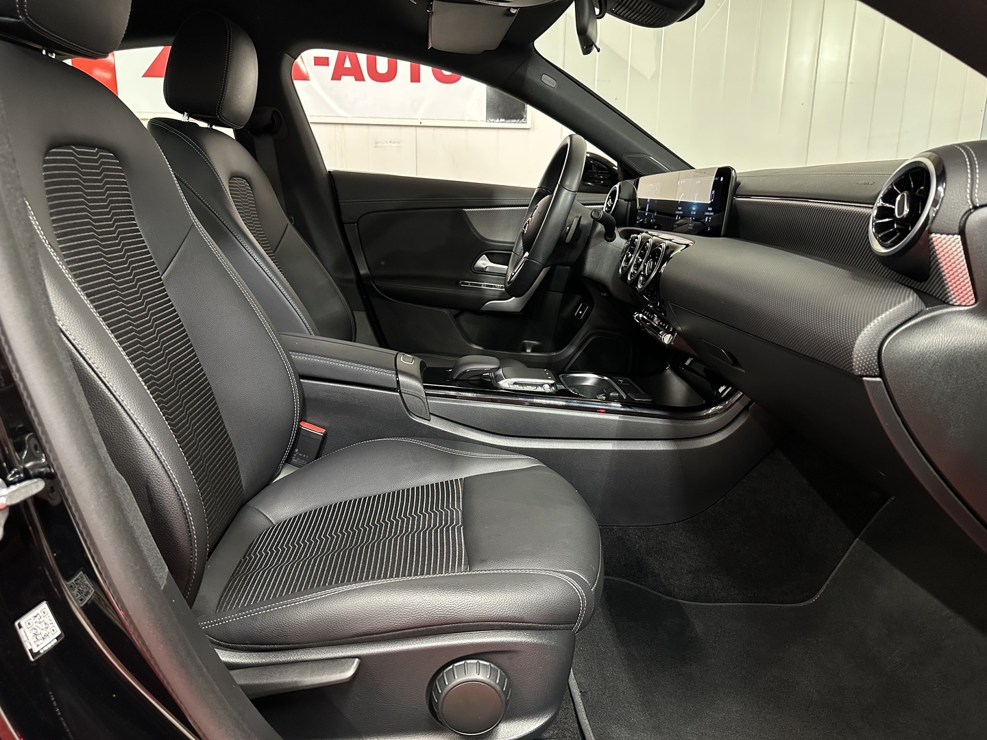 MERCEDES-BENZ CLA 2022