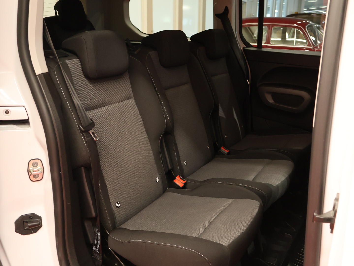 TOYOTA PROACE CITY VERSO 15