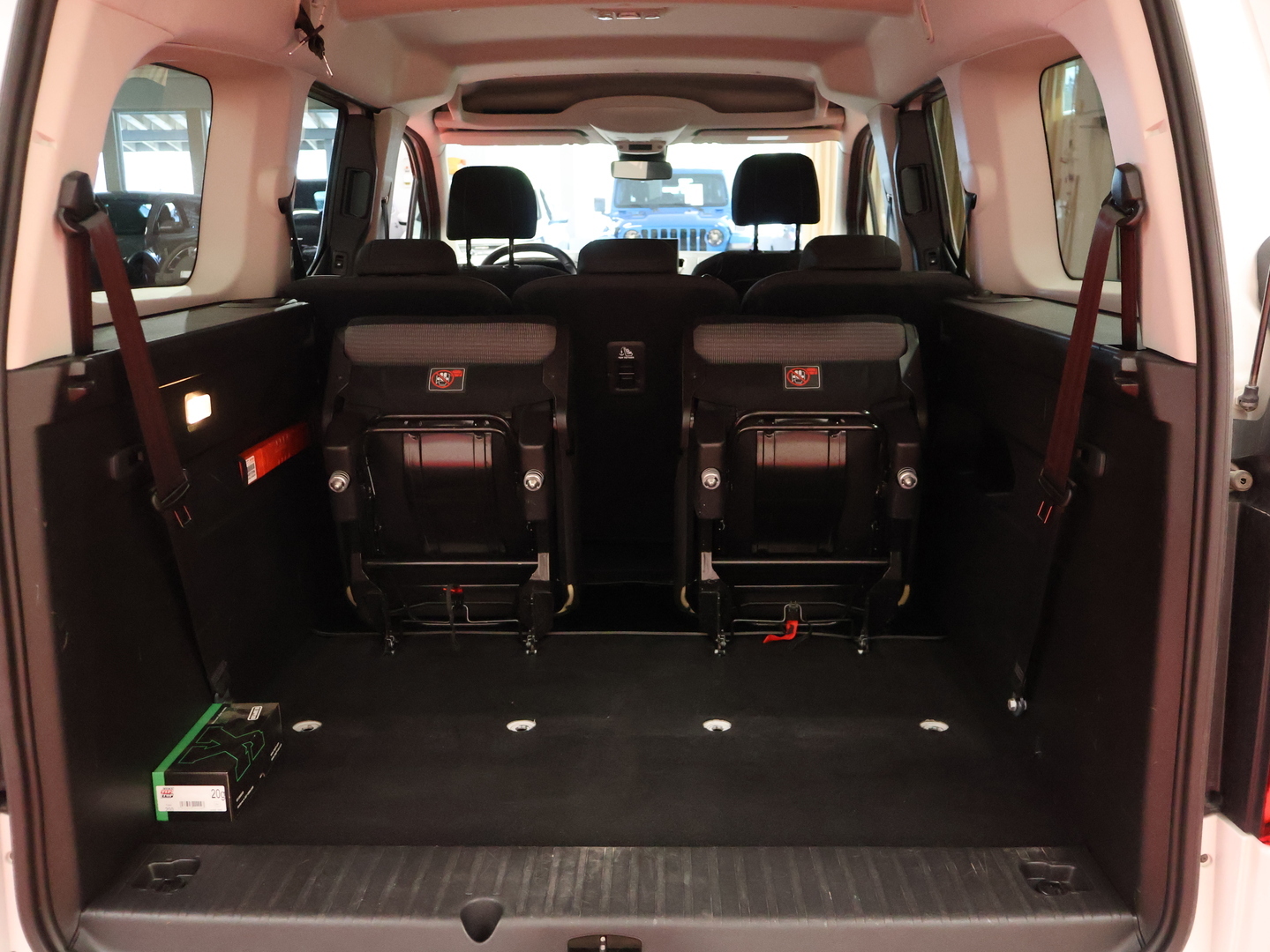 TOYOTA PROACE CITY VERSO 19