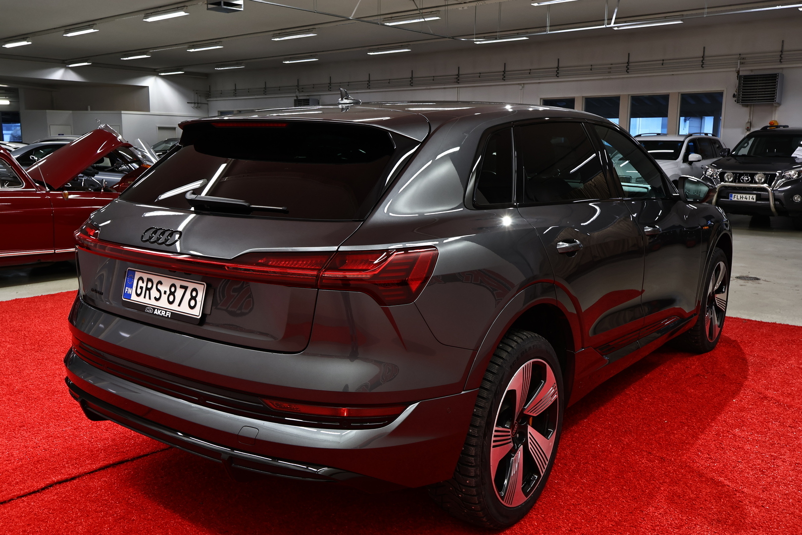 AUDI E-TRON 2022
