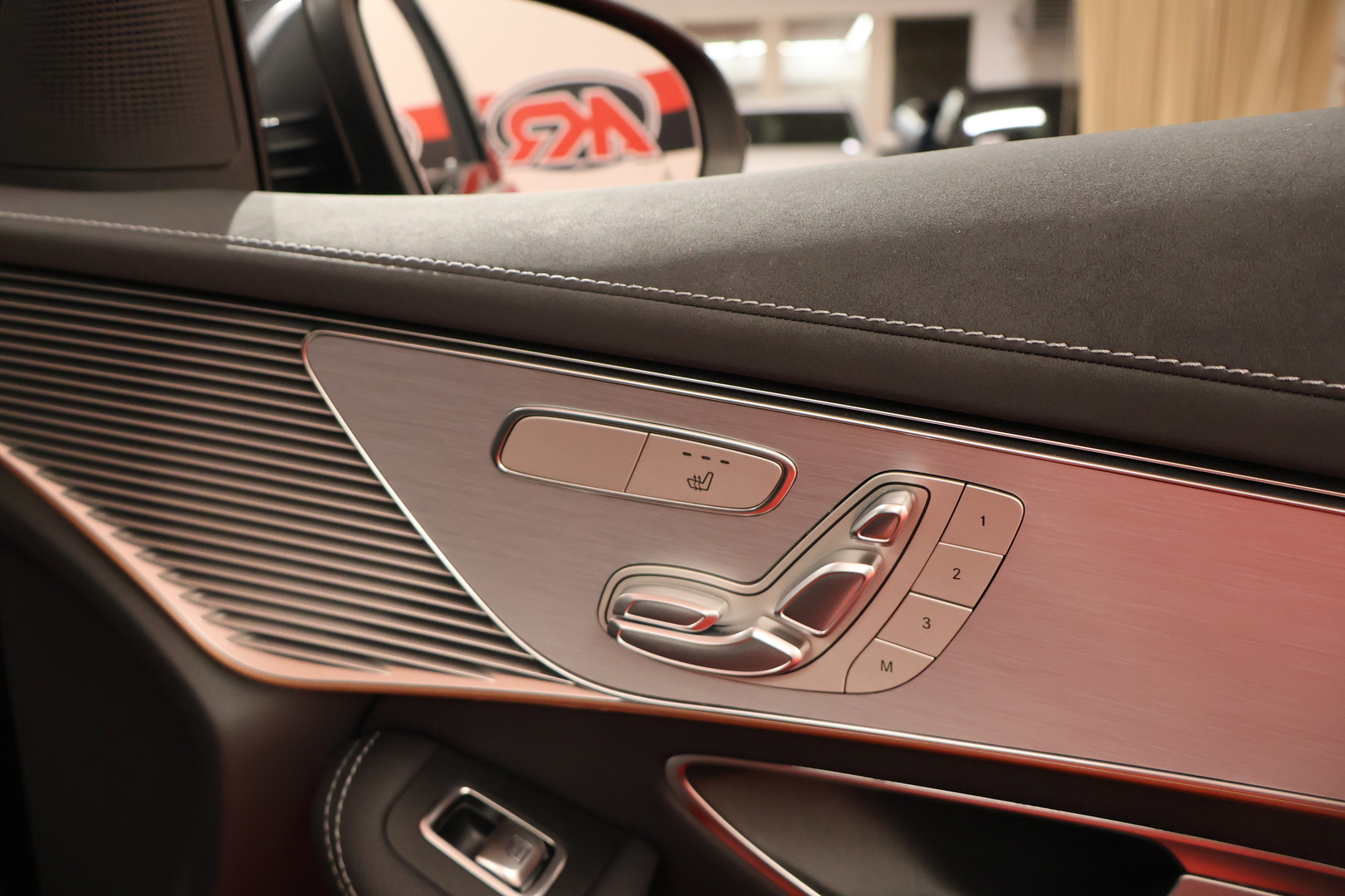 MERCEDES-BENZ EQC 2022