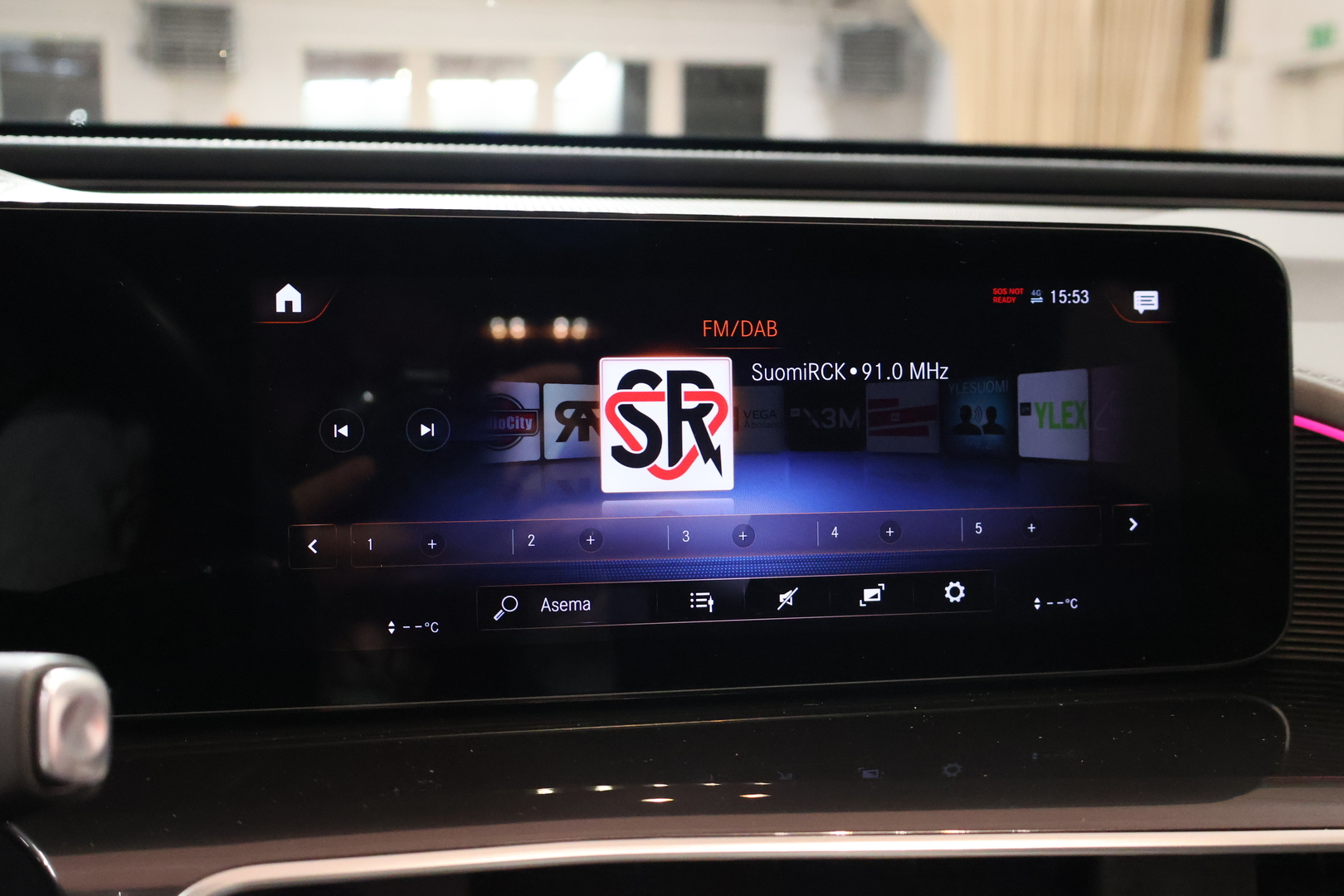 MERCEDES-BENZ EQC 2022