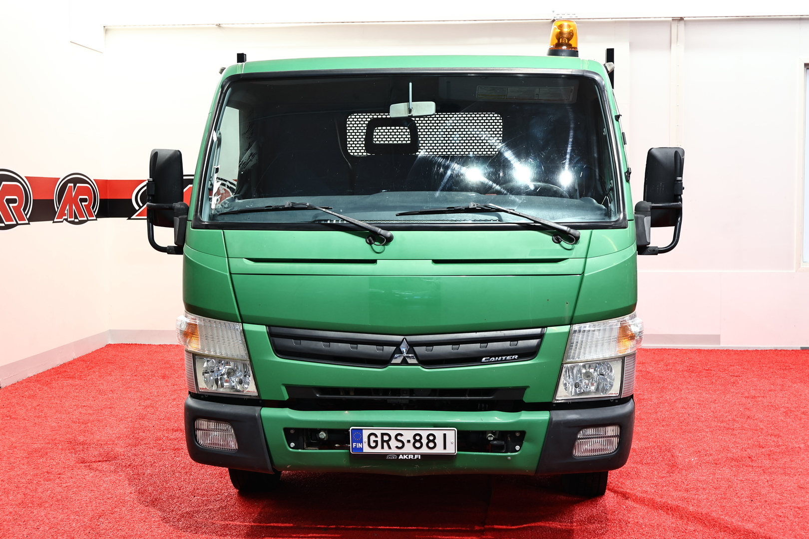 MITSUBISHI FUSO CANTER 2015