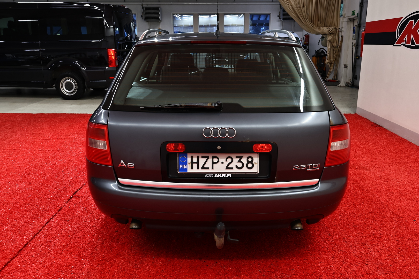 AUDI A6 2003