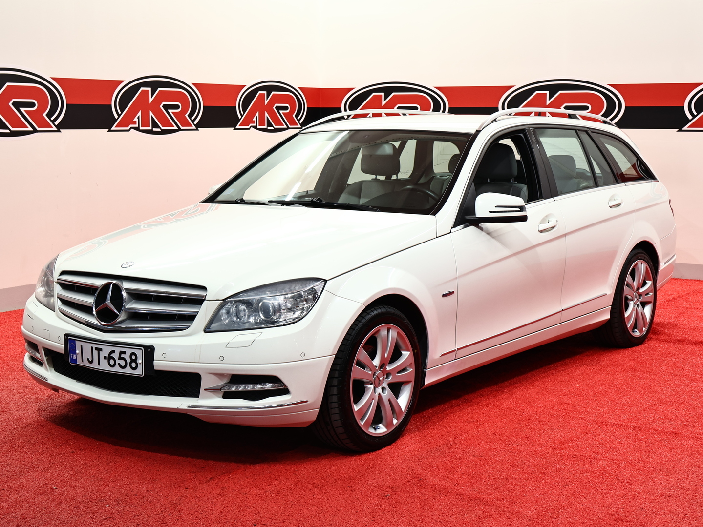 MERCEDES-BENZ C 2010
