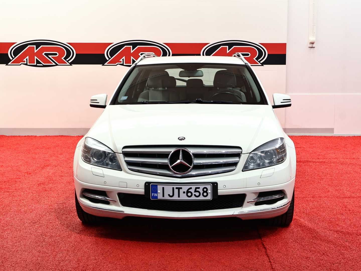 MERCEDES-BENZ C 2010