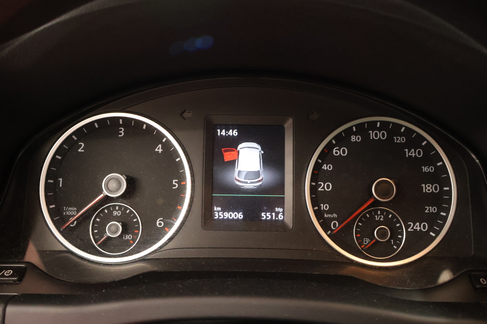 VOLKSWAGEN Tiguan 2015