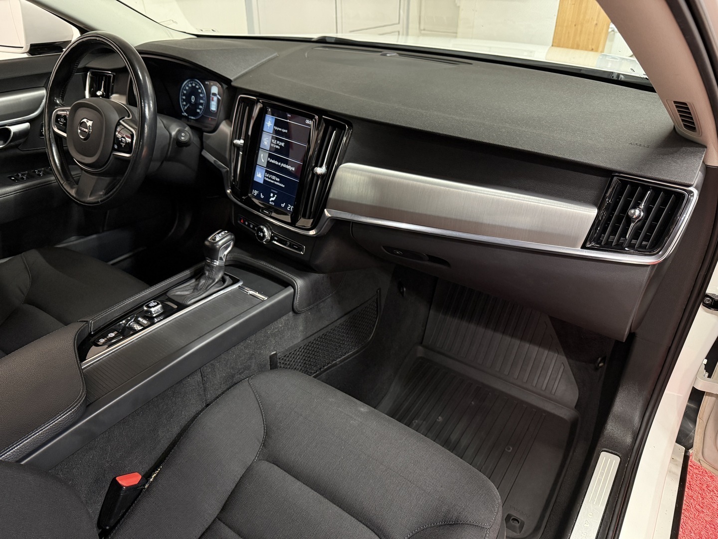 VOLVO V90 2018