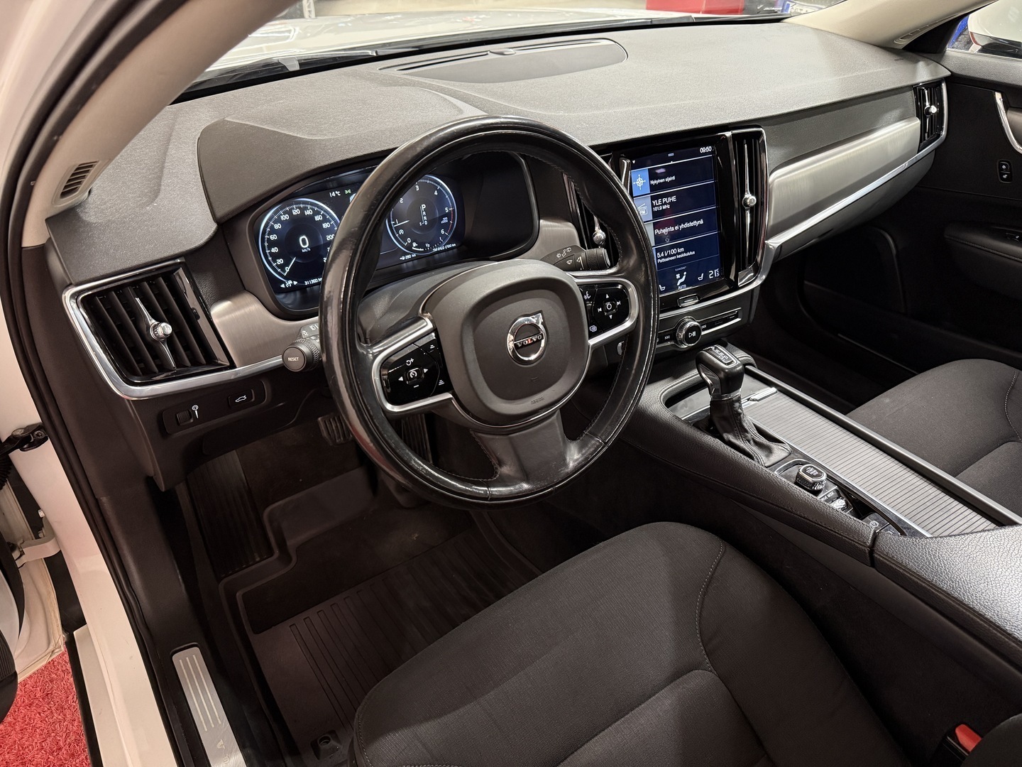 VOLVO V90 2018