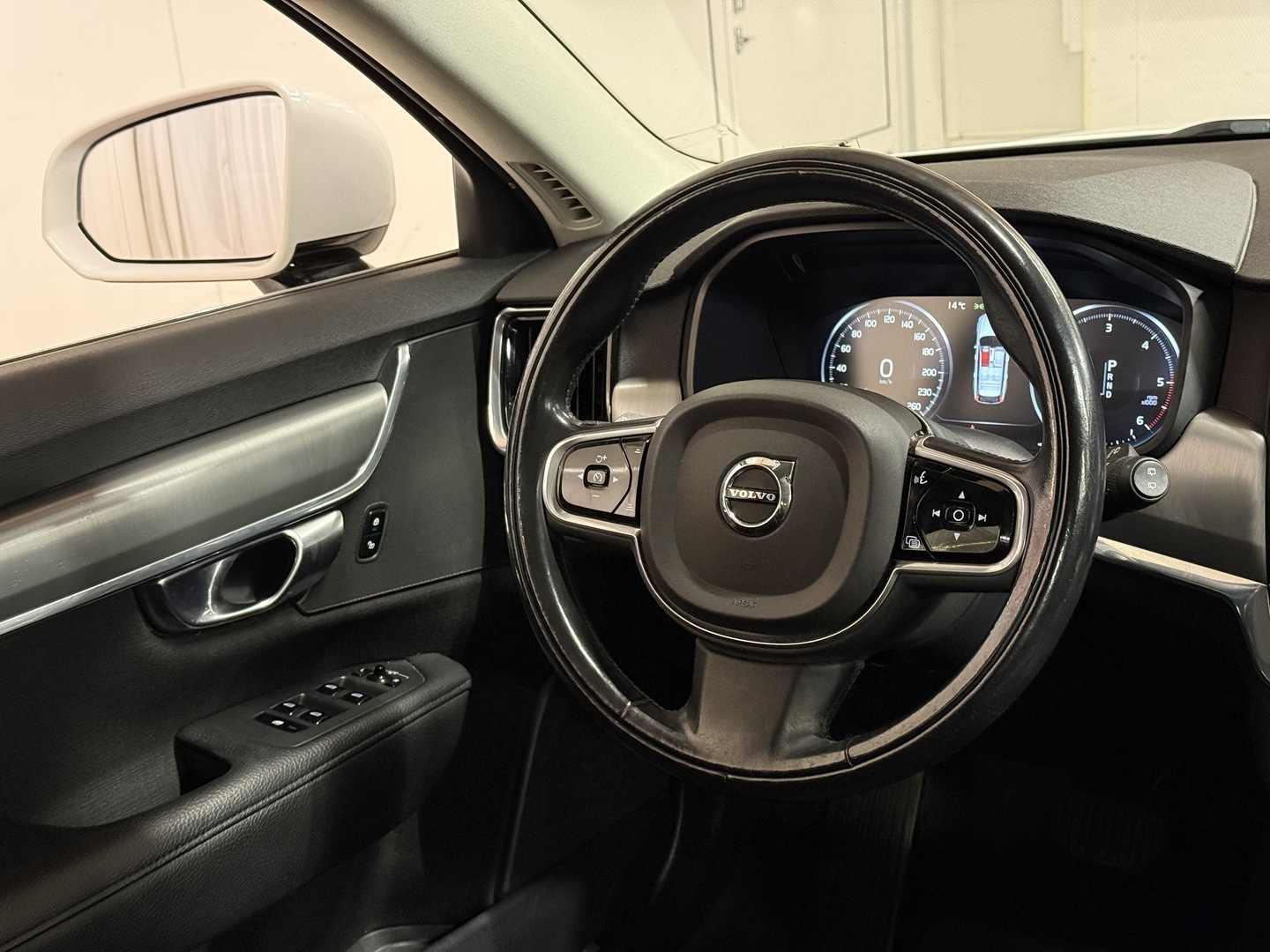 VOLVO V90 2018
