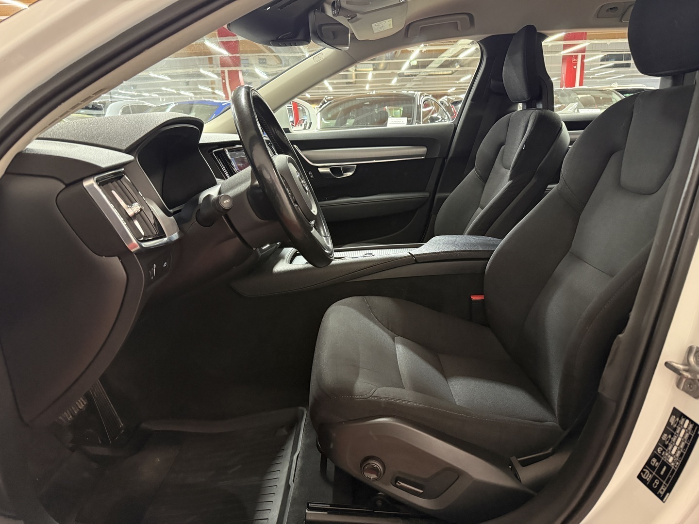 VOLVO V90 2018
