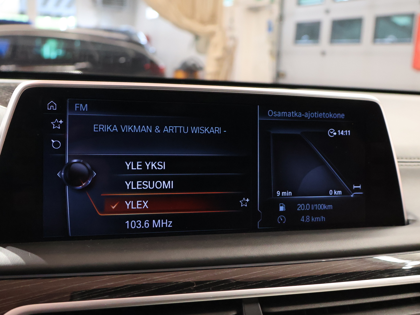 BMW 730 2016