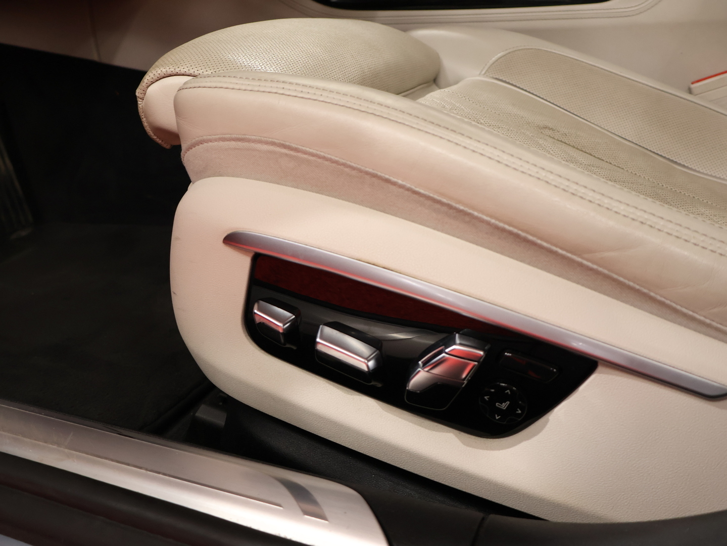 BMW 730 2016