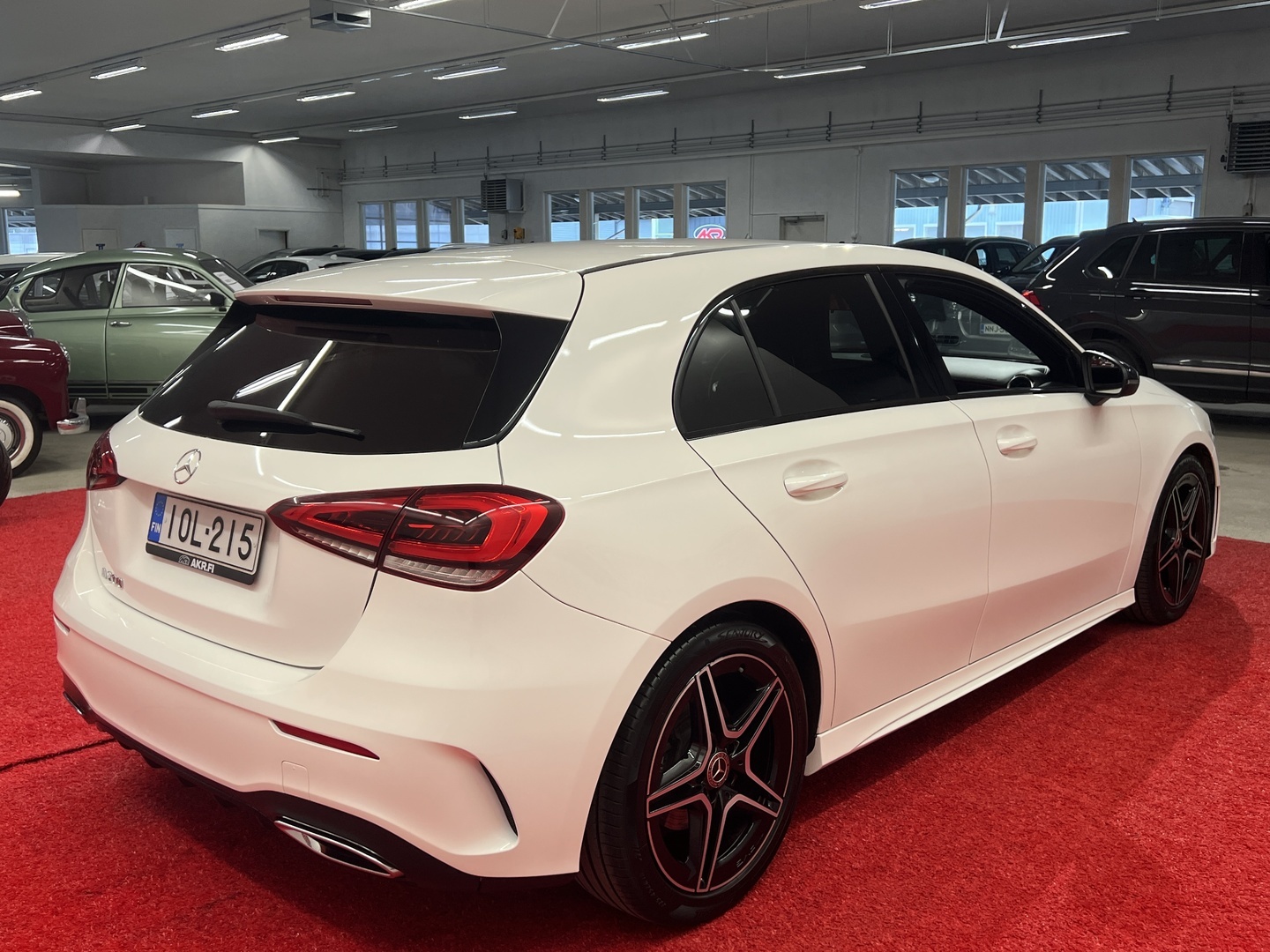 MERCEDES-BENZ A 2018
