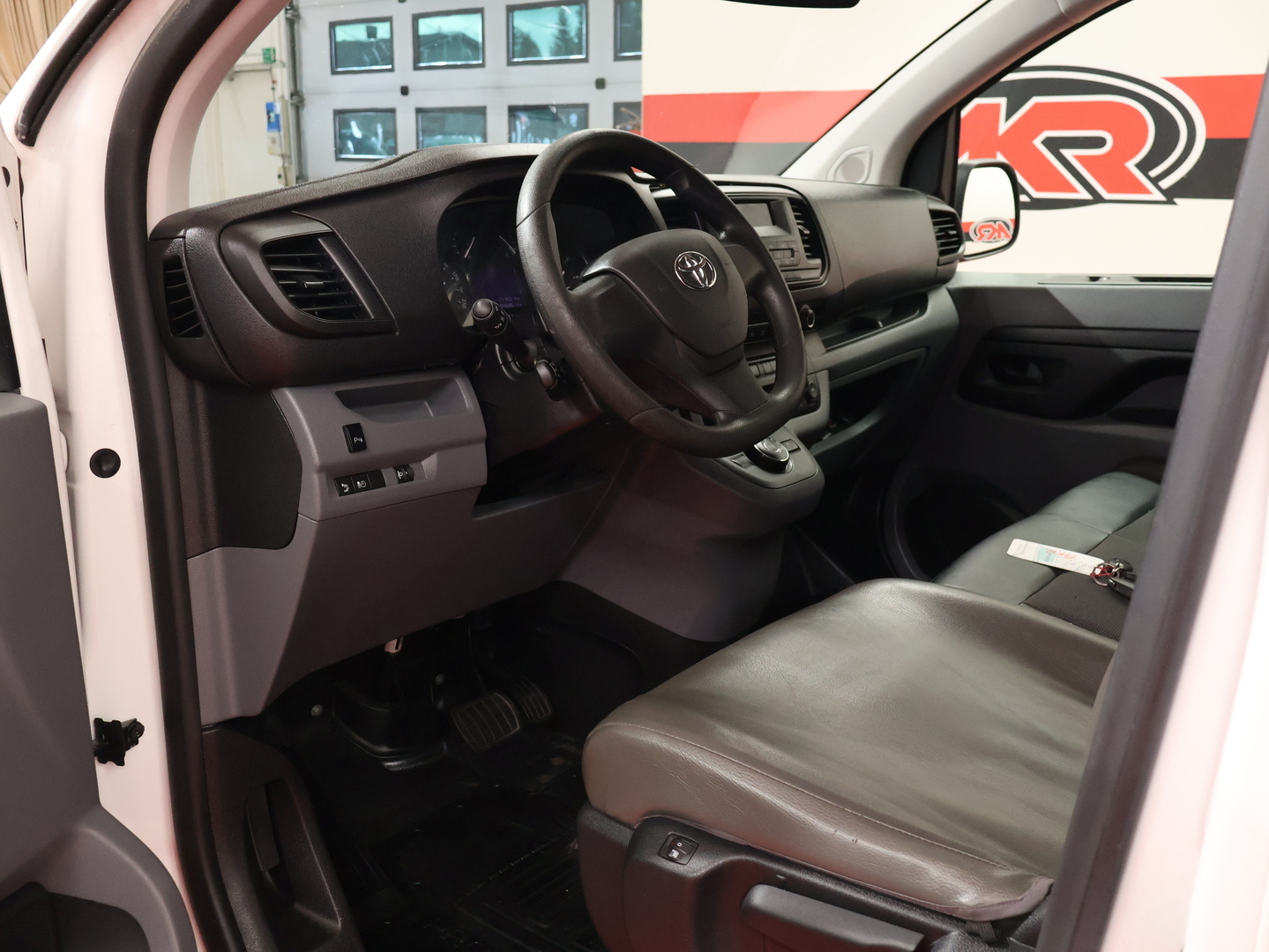 TOYOTA Proace 2020