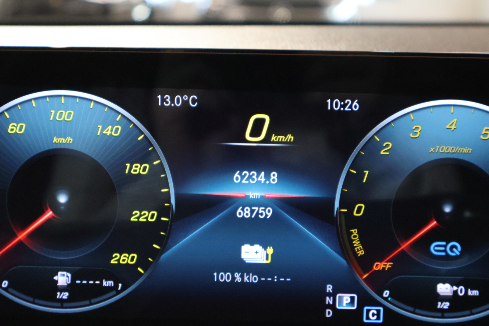 MERCEDES-BENZ A 2020