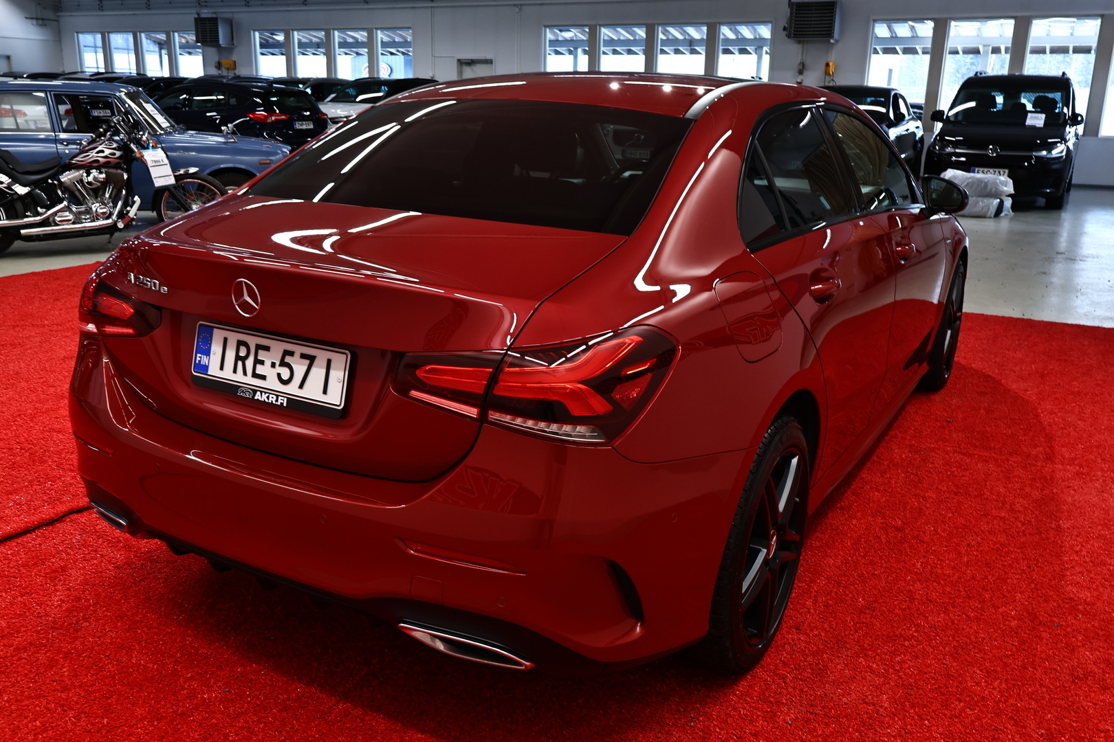 MERCEDES-BENZ A 2020