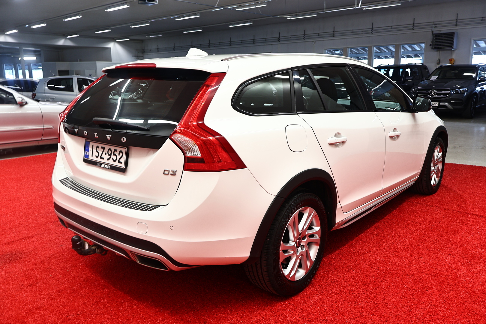 VOLVO V60 Cross Country 2016