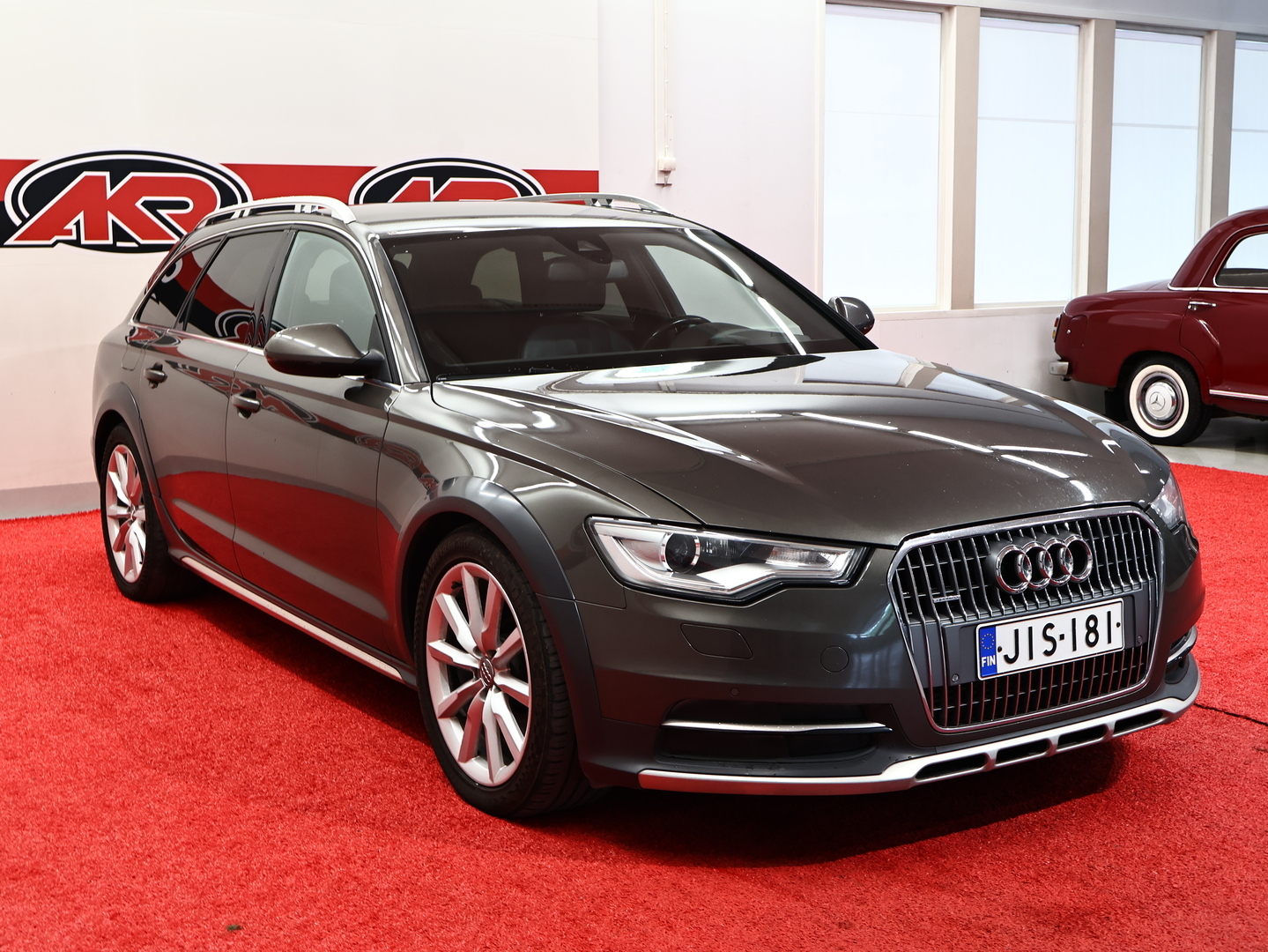 AUDI A6 allroad quattro 2012
