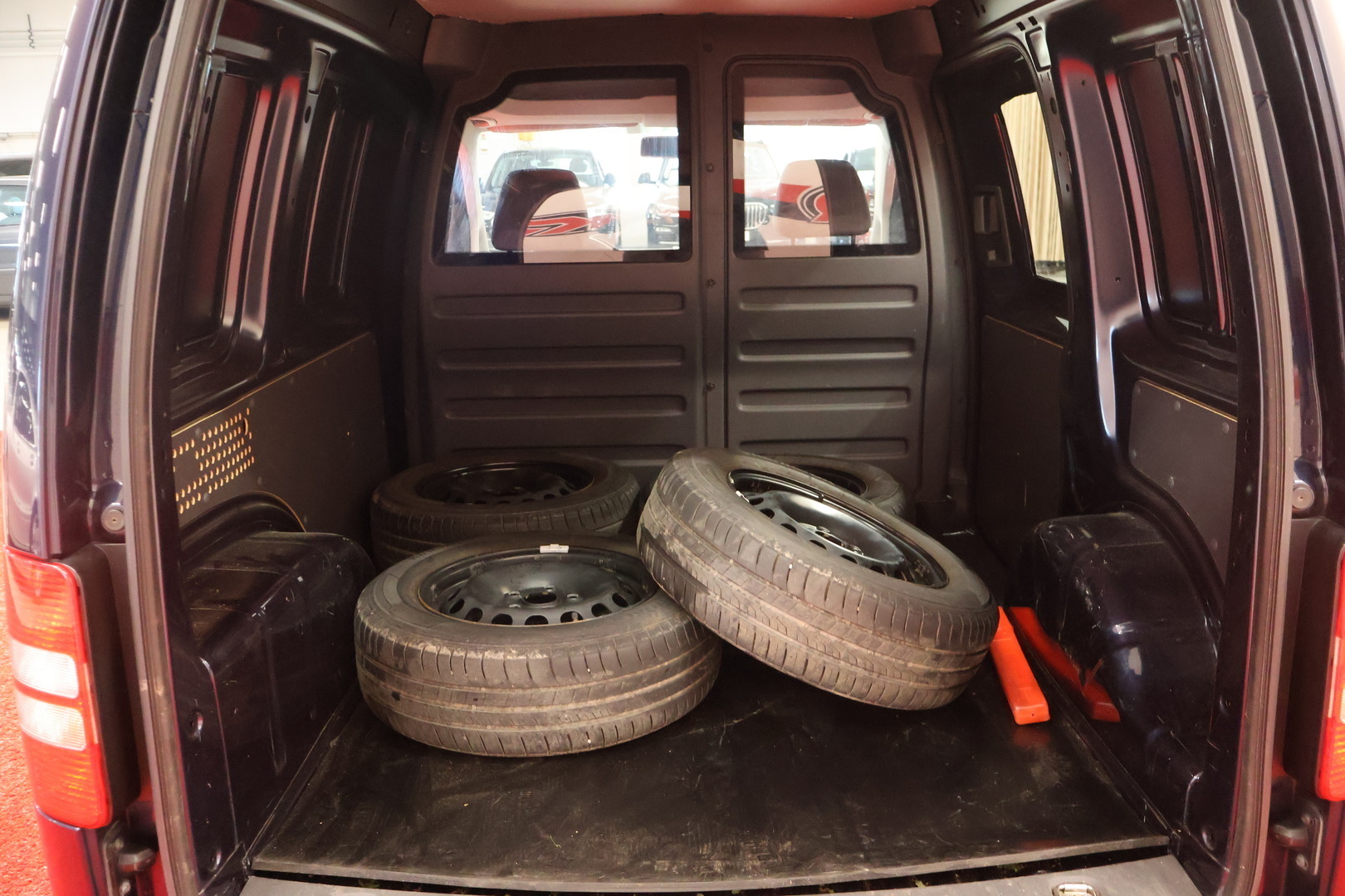 VOLKSWAGEN Caddy 2015