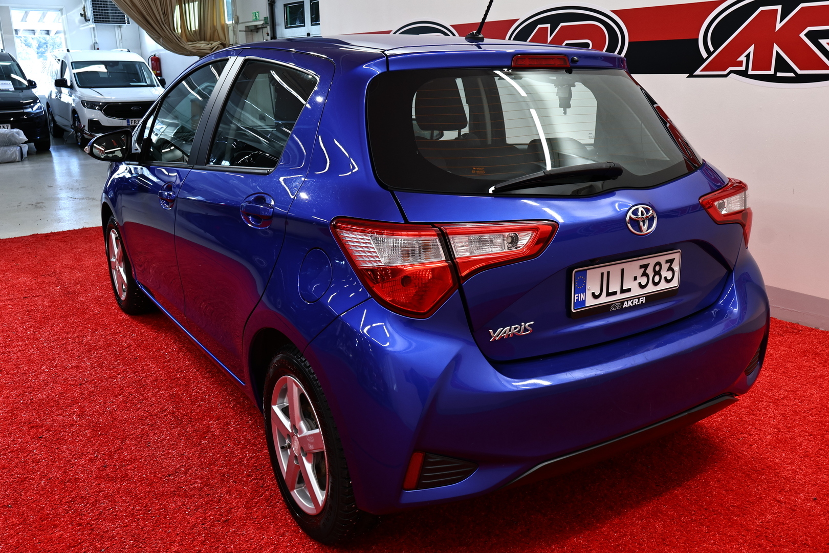 TOYOTA Yaris 2019