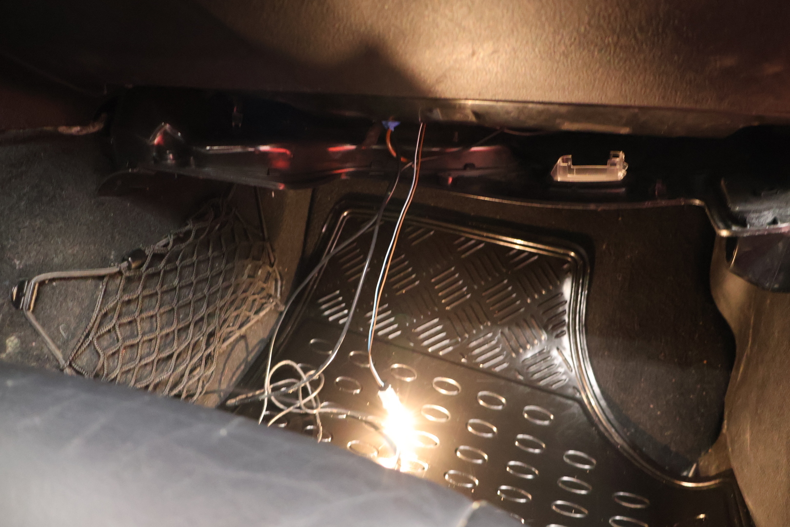 MERCEDES-BENZ E 2010