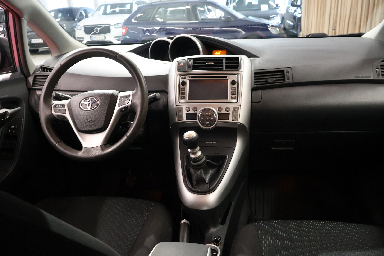 TOYOTA Verso 2012