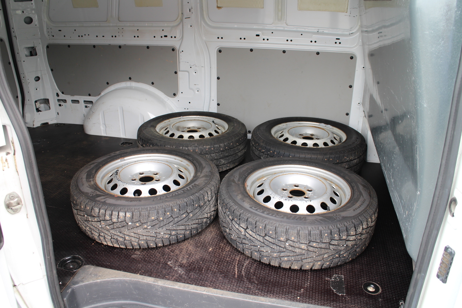 MERCEDES-BENZ Vito 2013