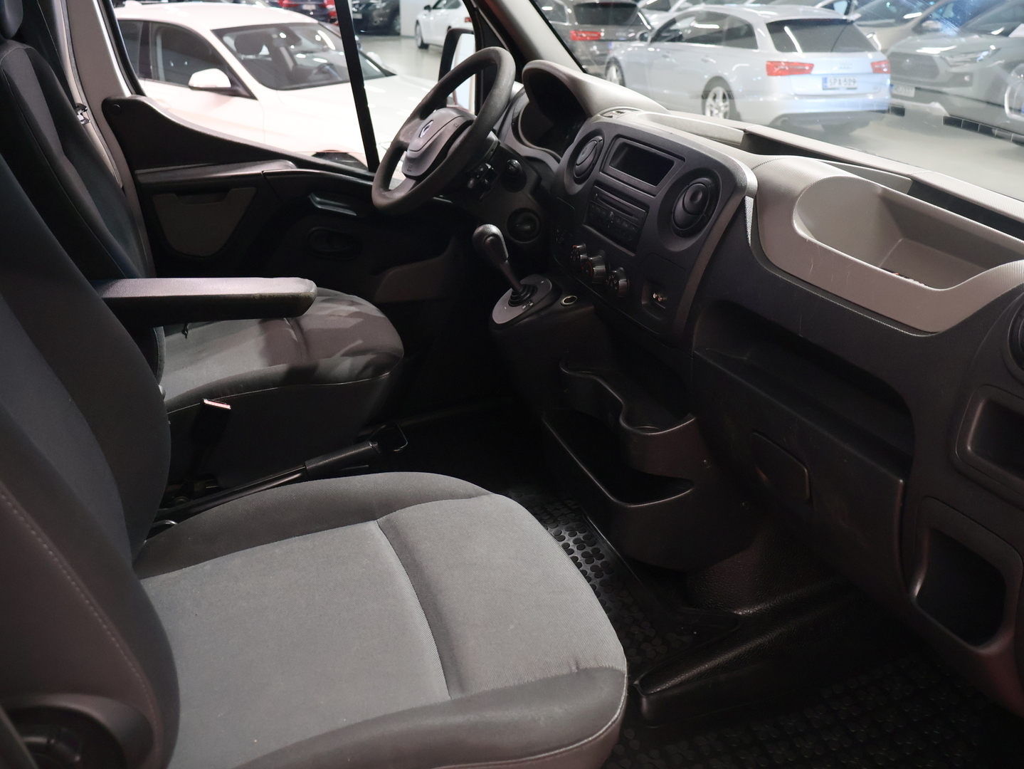 RENAULT Master 2012