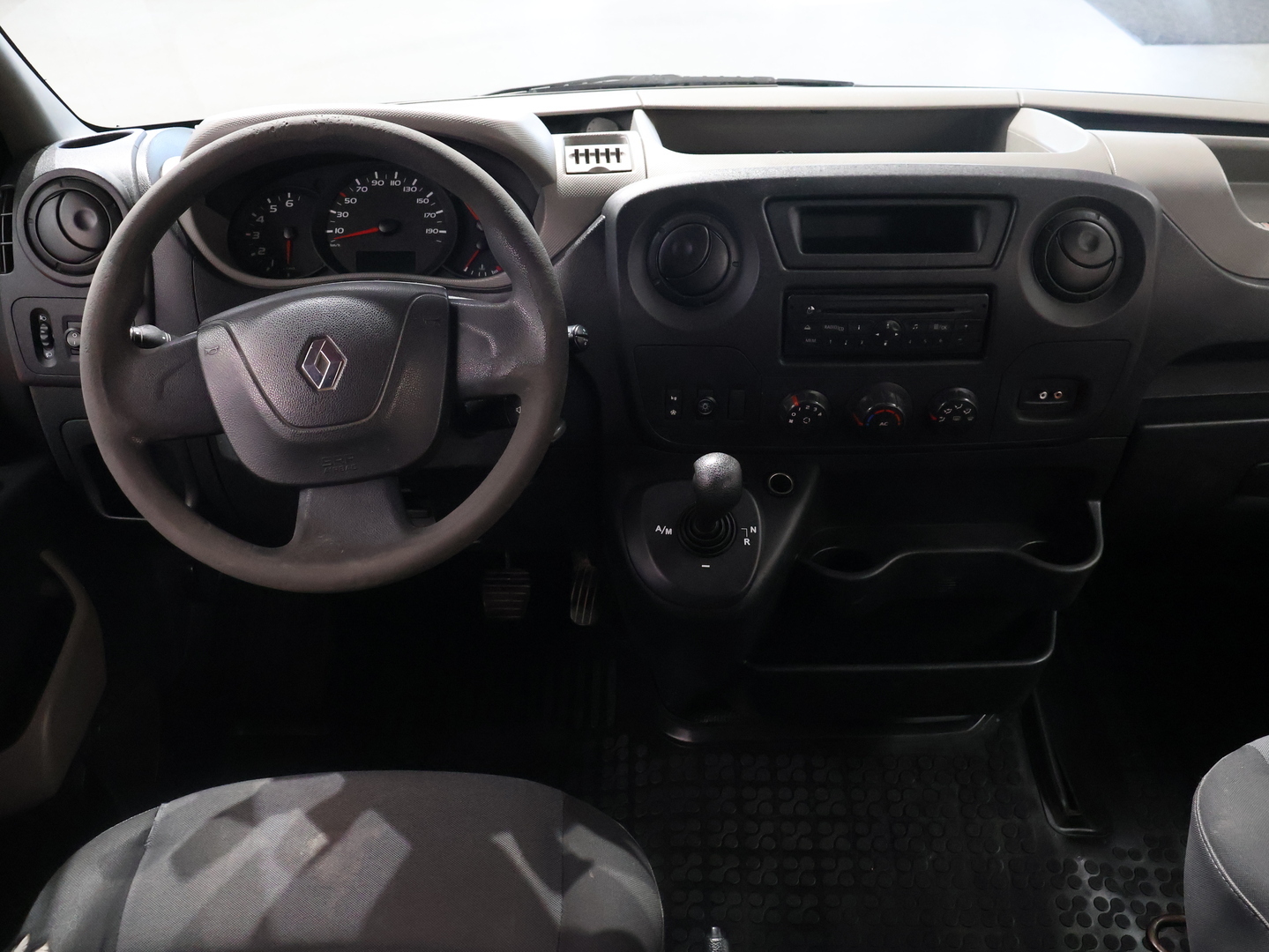 RENAULT Master 2012