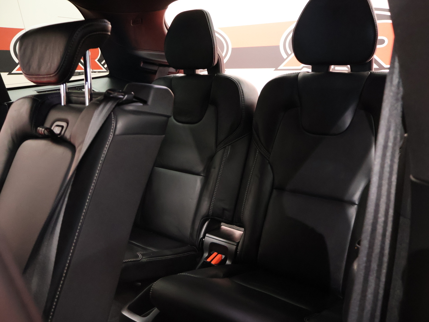 VOLVO XC90 14