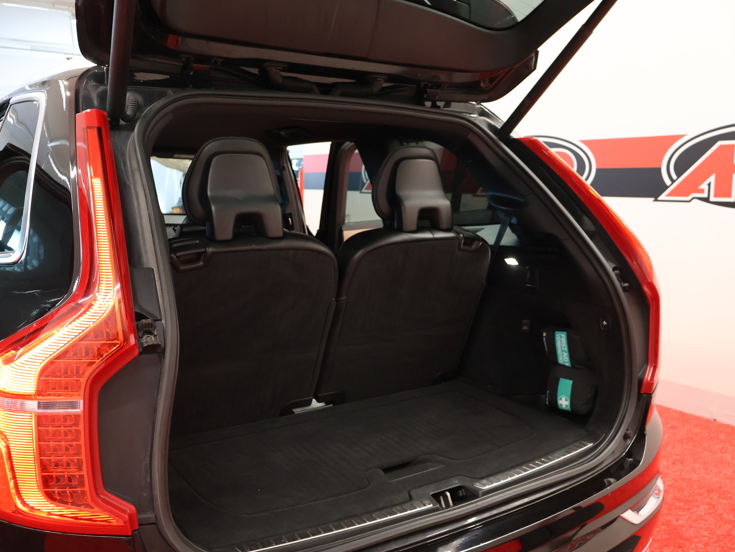 VOLVO XC90 15