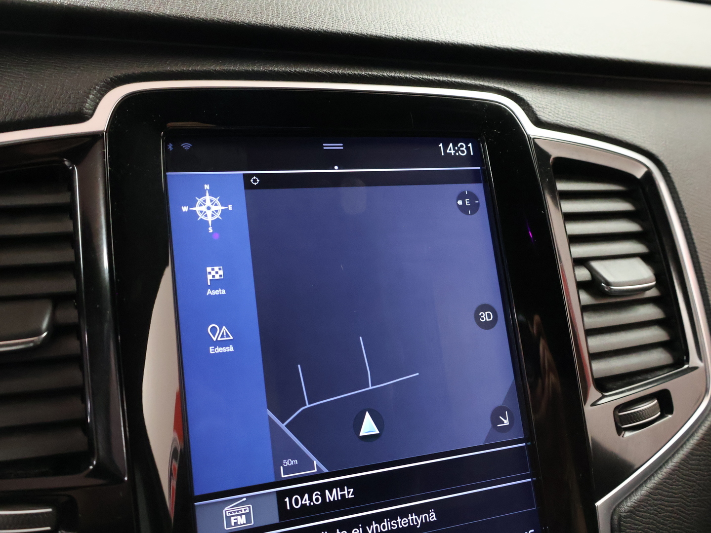 VOLVO XC90 29