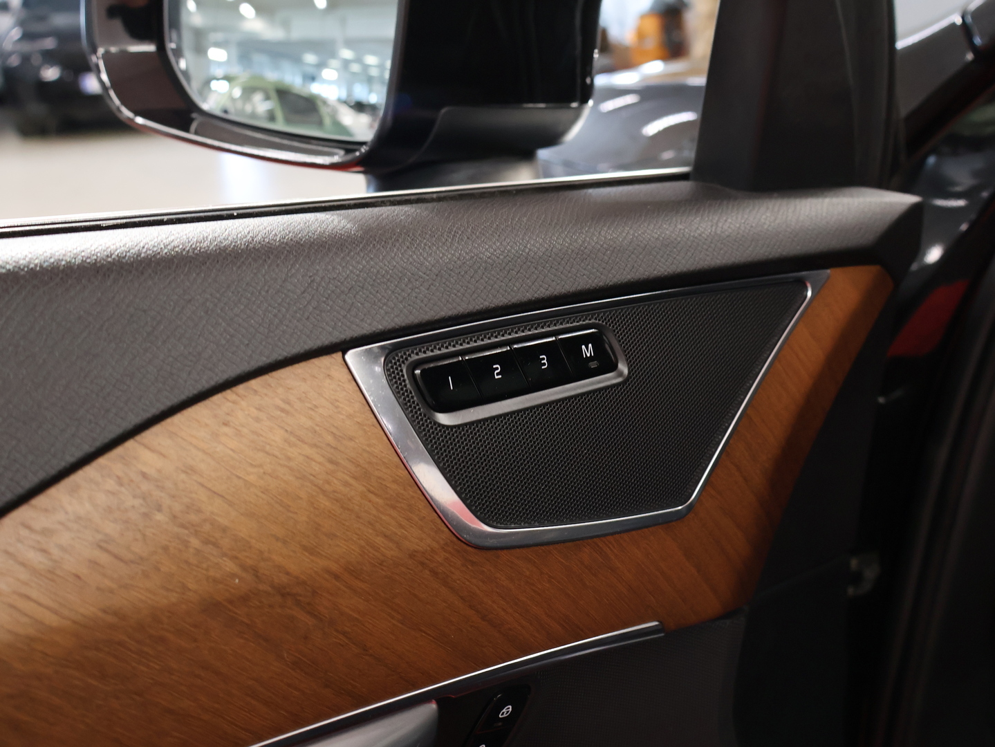 VOLVO XC90 7