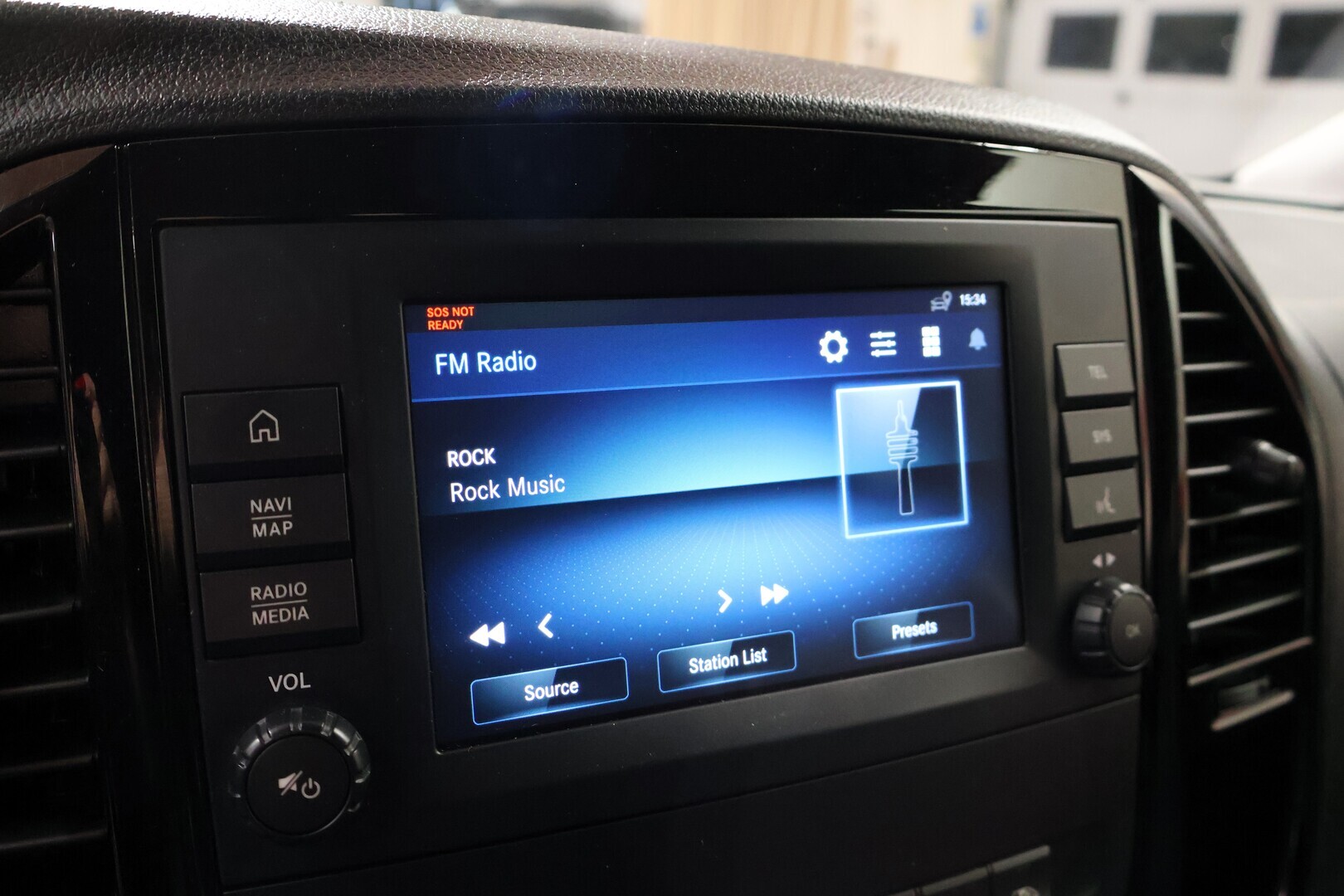 MERCEDES-BENZ VITO 2022