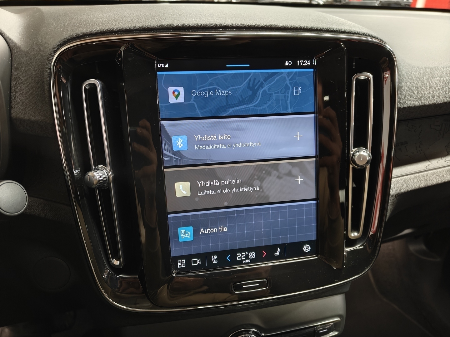 VOLVO C40 2023