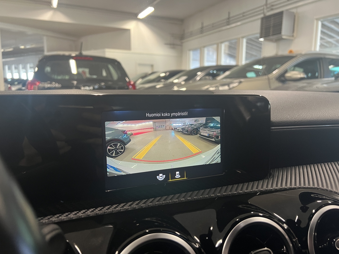 MERCEDES-BENZ A 2020