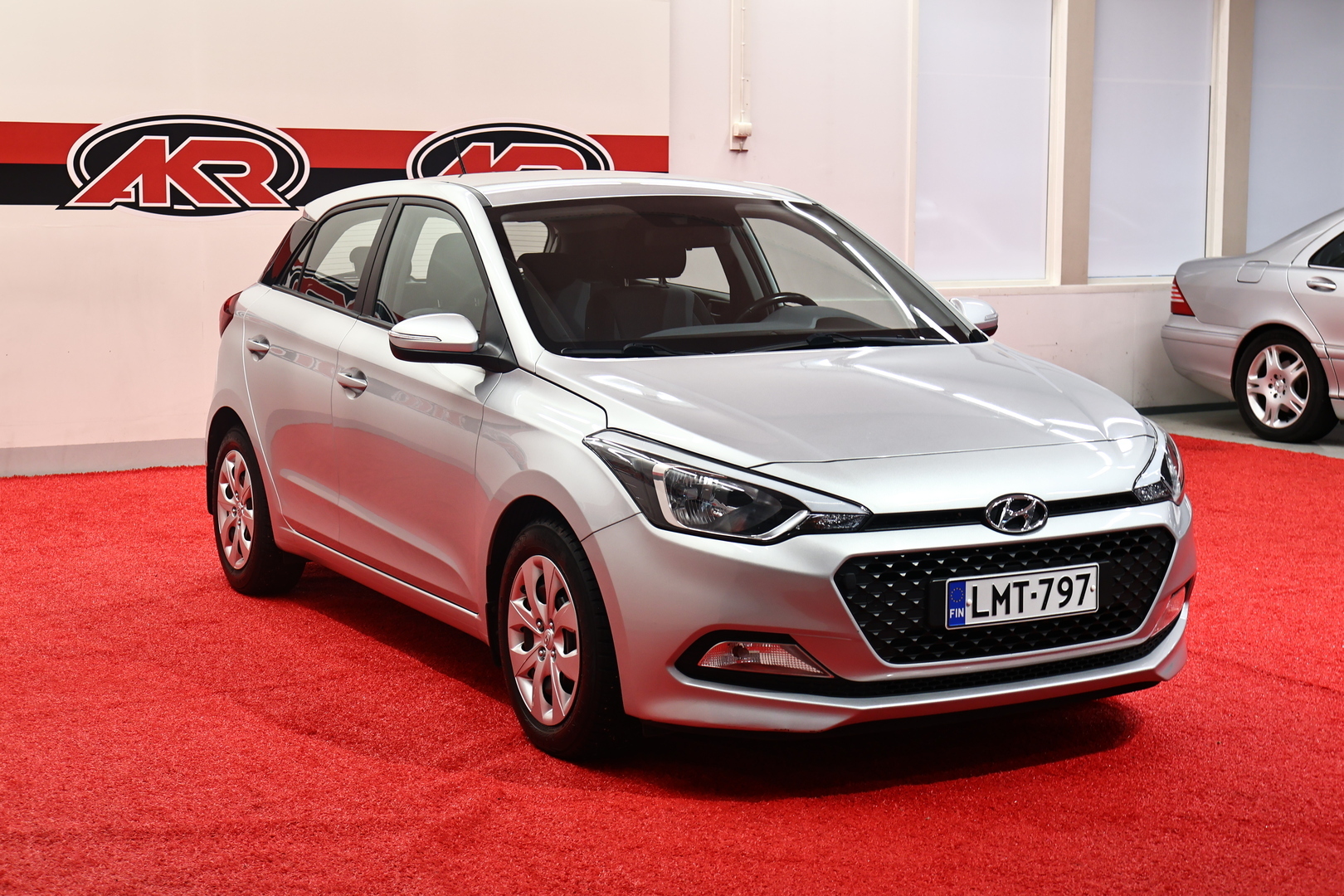 HYUNDAI i20 5d 2015