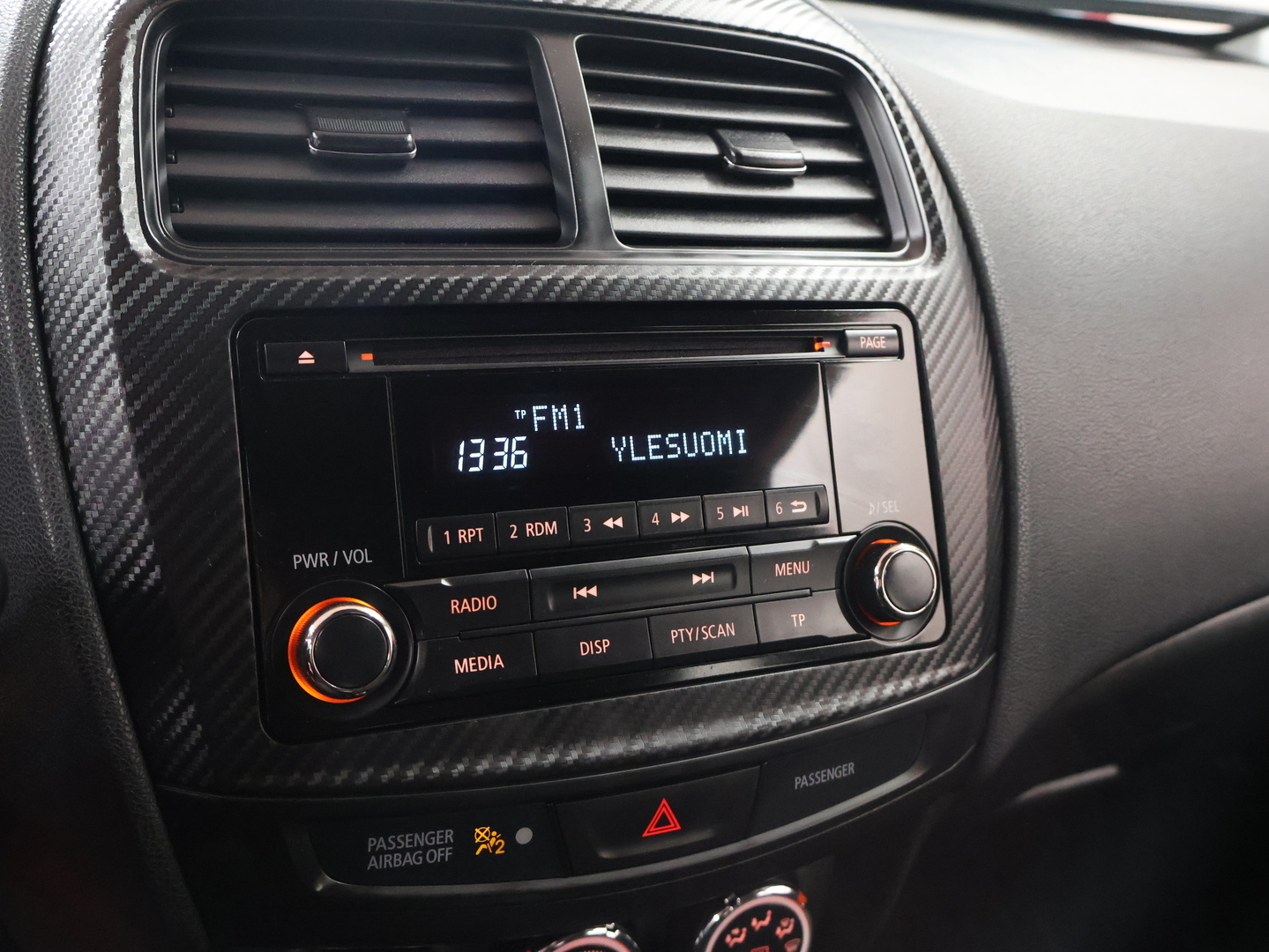 MITSUBISHI ASX 2016